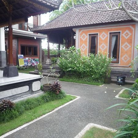 Pratama House Lejlighed Ubud Eksteriør billede